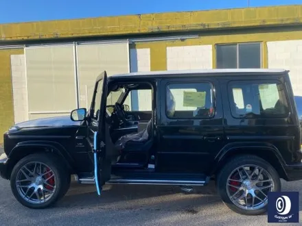번호판도 장착되지 않은 신차 출고 작업_! / 벤츠 G63AMG 22인치 하이그로시 블랙 (검정 유광) 휠도색 (feat. 센터 휠 캡 주변 부품 모두 포함) / 용인 처인구