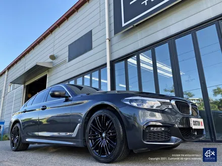 BMW G30 530e 664M 휠수리 후 블랙유광 휠도색 / 용인 처인구