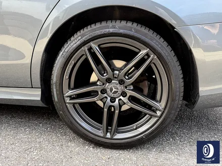 벤츠 W213 E300 AMG 라인 19인치 휠 상처 수리 후, 건메탈 그레이 휠 도색 / 용인 처인구