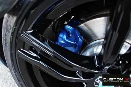 BMW 640d 휠 상처 수리 후 블랙유광 휠도색 + 블루 캘리퍼 도색 / 용인 처인구