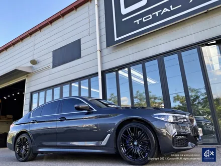 BMW G30 530e 664M 휠수리 후 블랙유광 휠도색 / 용인 처인구