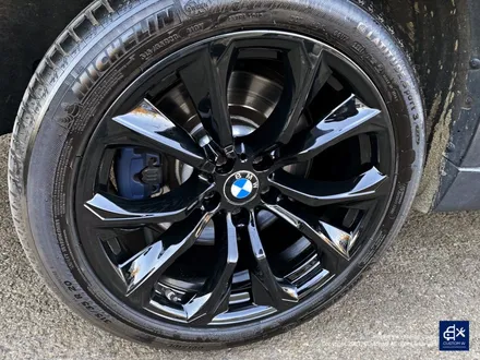 BMW X6 40d 휠수리 후 블랙유광 휠도색 / 용인 처인구