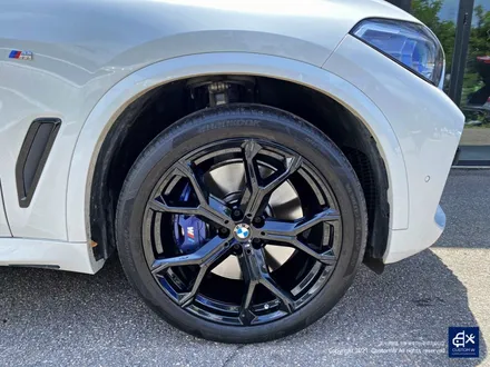 BMW G05 X5 45e 741M 휠수리 후 블랙유광 휠도색 / 용인 처인구