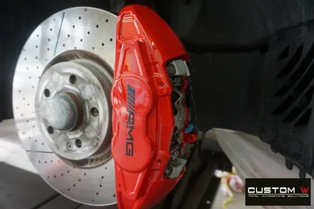 잘 못된 휠수리 도색 이력이 있는 벤츠 A45 AMG 약품 박리 후,  블랙 실버 투톤 휠도색 재작업, 레드 AMG 캘리퍼 도색 작업까지. / 용인 처인구