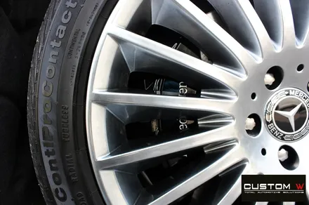 벤츠 S350d 잘못된 휠수리 도색 이력 약품 박리 및 휠 상처 수리 후 고스트 크롬 휠도색 + 블랙 캘리퍼 도색 / 용인 처인구