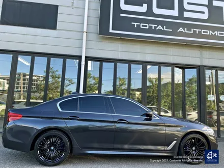 BMW G30 530e 664M 휠수리 후 블랙유광 휠도색 / 용인 처인구