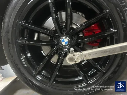 BMW G30 520D 휠 상처 수리 후, 유광 블랙 휠도색 그리고 레드 캘리퍼 도색 작업까지_! / 용인 처인구