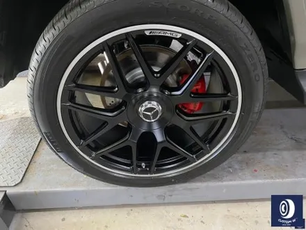 신차 출고 후 곧바로 입고_!  유니크한 멋진 바디 컬러_!! 벤츠 G 바겐 G63 AMG 22인치 투톤 무광 휠도색 작업으로 완성체로 만들었어요 : - ) / 용인 처인구