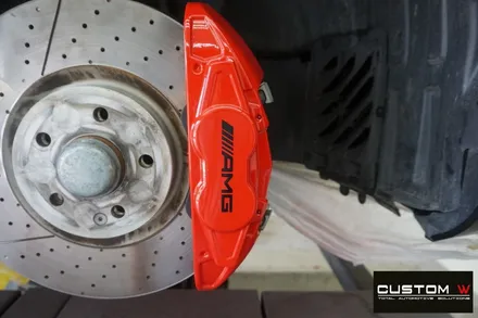 잘 못된 휠수리 도색 이력이 있는 벤츠 A45 AMG 약품 박리 후,  블랙 실버 투톤 휠도색 재작업, 레드 AMG 캘리퍼 도색 작업까지. / 용인 처인구