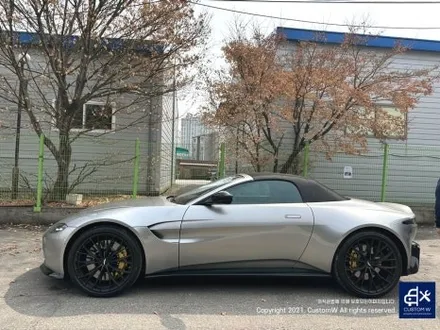부내나는 애스턴 마틴 밴티지 ASTON MARTIN VANTAGE 심지어 로드스터라니.!아쉬운 캘리퍼를 완성체로 만들어 드렸습니다. 골드 캘리퍼 도색_!(feat. 차 리뷰 숏 영상) / 용인 처인구