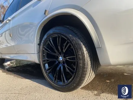 BMW F15 X5 20인치 인디 비주얼 휠 / 휠 수리 도색 불량 기존 페인트 제거 (약품 박리) 후, 블랙 유광 휠도색 재작업 / 용인 처인구
