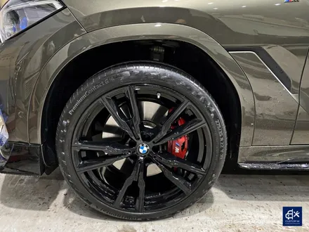 BMW X6 M50i 747M 블랙유광 휠도색 / 용인 처인구