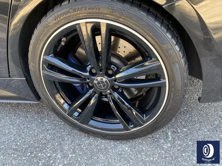 BMW F30 330i 442M 19인치 휠 상처 수리 및 부식 제거 /  약품 박리 ( 페인트 제거) 후, 블랙 + 실버 투톤 휠도색 / 용인 처인구