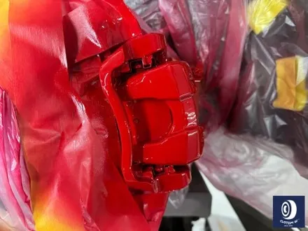 벤츠 CLA250 휠 상처 수리 후, 다이아몬드 커팅 휠 복원 + 지저분한 캘리퍼 부식 녹 제거 및 고착된 분진 제거 후, 레드 캘리퍼 도색 / 용인 처인구