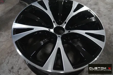 BMW 5GT 잘 못된 휠수리로 엉망이 된 휠 재작업. 다이아몬드 커팅 블랙 폴리시 휠로 재탄생 그리고  캘리퍼 도색까지.! / 용인 처인구