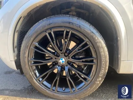 BMW F15 X5 20인치 인디 비주얼 휠 / 휠 수리 도색 불량 기존 페인트 제거 (약품 박리) 후, 블랙 유광 휠도색 재작업 / 용인 처인구