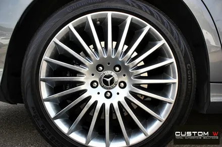 벤츠 S350d 잘못된 휠수리 도색 이력 약품 박리 및 휠 상처 수리 후 고스트 크롬 휠도색 + 블랙 캘리퍼 도색 / 용인 처인구