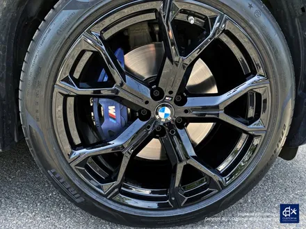 BMW G06 X6 40i 21인치 741M 블랙유광 휠도색 / 용인 처인구