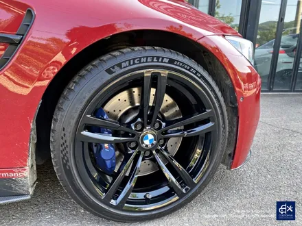 BMW M4 437M 휠수리 후 블랙 유광 휠도색 / 용인 처인구