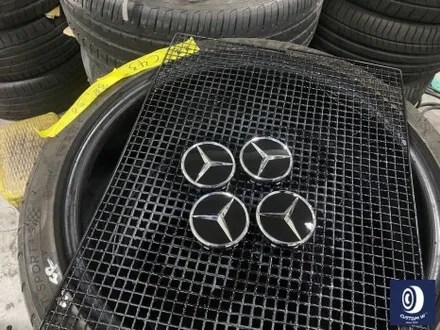 벤츠 C43 AMG 휠 상처 수리 후, 다이아몬드 커팅 가공을 이용한 블랙 폴리시 투톤 휠 커스텀 도색 / 용인 처인구