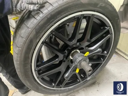 벤츠 GLE63 AMG 휠 도색 불량 재작업 약품 박리 제거 후, 사틴 블랙 + 실버 투톤 휠도색 + 레드 캘리퍼 도색 / 용인 처인구