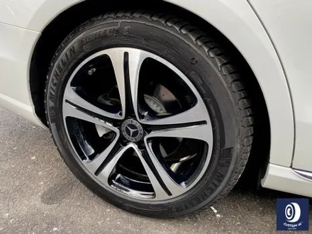 벤츠 W213 E300 18인치 휠 상처 수리 후, 다이아몬드 커팅 가공을 이용한 블랙 폴리시 휠 만들기_! / 용인 처인구
