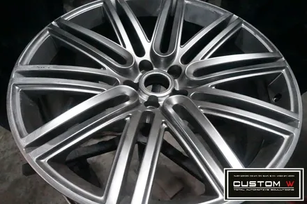 잘못된 휠도색 이력이 있는 벤틀리 컨티넨탈 GT  W12 박리 및 휠 상처수리후, 복원도색 작업.! 커스텀W / 용인 처인구