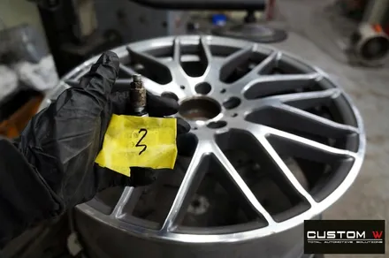 벤츠 A45 AMG 블랙 실버 투톤 무광 휠도색 + 레드 캘리퍼 도색 / 용인 처인구