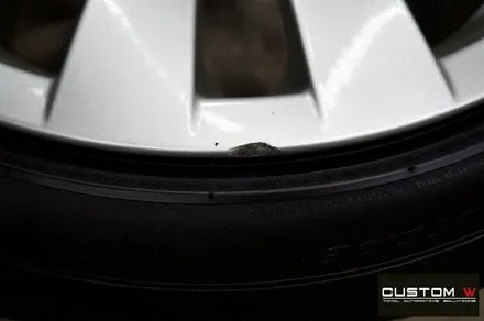 BMW 750Li 휠 상처 수리 후 고스트 크롬 휠도색 + 블랙 캘리퍼 도색 / 용인 처인구