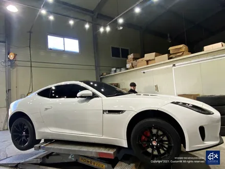 재규어 F타입(F-TYPE) 휠수리 후 블랙유광 휠도색 / 용인 처인구