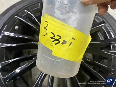 BMW G20 330i 휠수리 후 블랙유광 휠도색 / 용인 처인구
