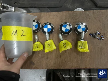 자주 입고되는 포켓 머신_! 2세대 신형  BMW G87 M2 930M 블랙 유광 휠도색 / 하이그로시 블랙 / 용인 처인구