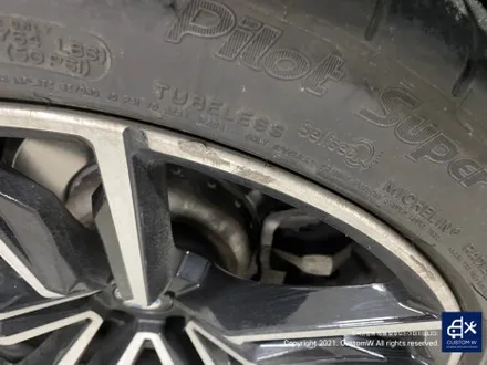 따뜻한 봄에 오픈 에어링의 기쁨을 누릴 수 있는 BMW G29 Z4 20i 휠 상처 수리 후, 유광 블랙 휠도색 그리고 블루 캘리퍼 도색까지_! / 용인 처인구