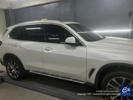 후기글 작성해 주신 고객님의 차량_! BMW G05 X5 45e 휠 상처 수리 후, 블랙 유광 휠도색 그리고 부식 녹 제거 및 방지 블루 캘리퍼 도색 작업까지_! / 용인 처인구