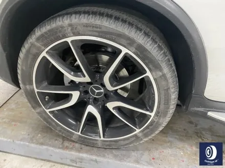 벤츠 GLC43 AMG 21인치 휠 상처 수리 후, 블랙 유광 휠 도색 + 건메탈 그레이 캘리퍼 도색 / 용인 처인구