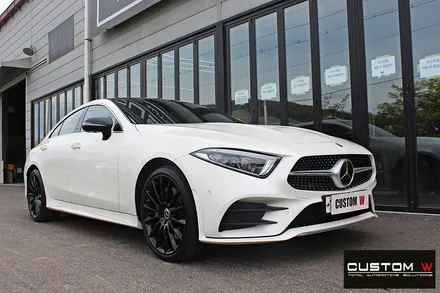 벤츠 CLS450 20인치 마차휠 상처 수리 후 블랙유광 휠도색 + 카본 세라믹 골드 캘리퍼 도색 / 용인 처인구