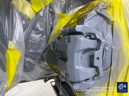 너무 멋진 토론토 레드 컬러 BMW G87 M2 스페셜 에디션   930M 휠 블랙 유광 도색 + 레드 캘리퍼 도색_! / 용인 처인구
