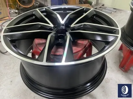 아우디 A7 50TFSI 20인치 다이아몬드 커팅 가공을 이용한 블랙 폴리시 커스텀 투톤 휠도색 + 심각한 부식 제거 후, 카본 세라믹 골드(오렌지 골드) 캘리퍼 도색 작업까지_! / 용인 처인구
