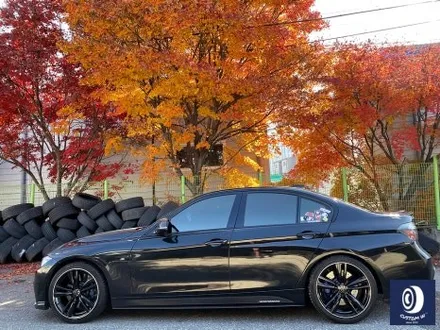 BMW F30 330i 442M 19인치 휠 상처 수리 및 부식 제거 /  약품 박리 ( 페인트 제거) 후, 블랙 + 실버 투톤 휠도색 / 용인 처인구