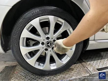 벤츠 E300 휠수리 후 실버 휠도색 휠복원 / 용인 처인구