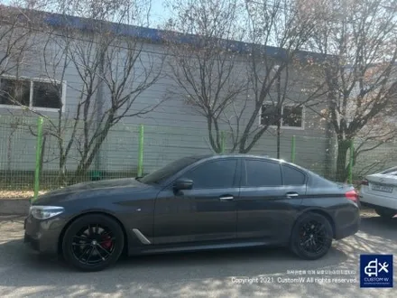 BMW G30 520D 휠 상처 수리 후, 유광 블랙 휠도색 그리고 레드 캘리퍼 도색 작업까지_! / 용인 처인구