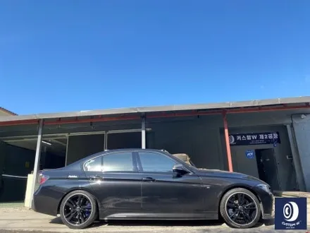 BMW F30 330i 442M 19인치 휠 상처 수리 및 부식 제거 /  약품 박리 ( 페인트 제거) 후, 블랙 + 실버 투톤 휠도색 / 용인 처인구