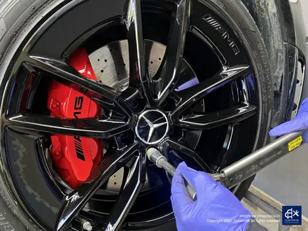 벤츠 C43 AMG 블랙유광 휠도색 + 레드 캘리퍼 도색 / 용인 처인구