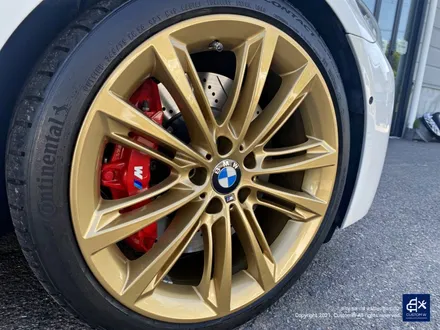 BMW F10 530d 크롬 도금 벗겨짐현상 약품 박리 제거 후 페라리 골드 휠도색 + 레드 캘리퍼 도색 / 용인 처인구