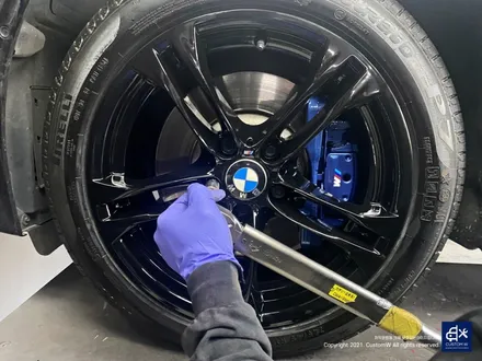 BMW F10 530d 박리 후 블랙유광 휠도색 + 분진 제거 후 블루 캘리퍼 도색 / 용인 처인구