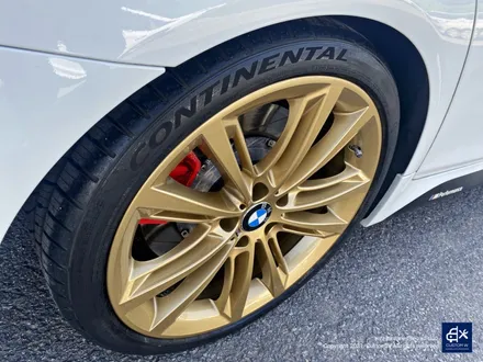 BMW F10 530d 크롬 도금 벗겨짐현상 약품 박리 제거 후 페라리 골드 휠도색 + 레드 캘리퍼 도색 / 용인 처인구