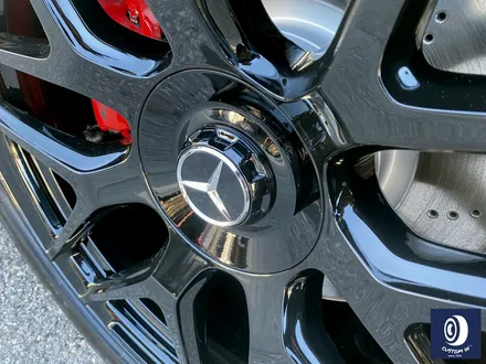 번호판도 장착되지 않은 신차 출고 작업_! / 벤츠 G63AMG 22인치 하이그로시 블랙 (검정 유광) 휠도색 (feat. 센터 휠 캡 주변 부품 모두 포함) / 용인 처인구