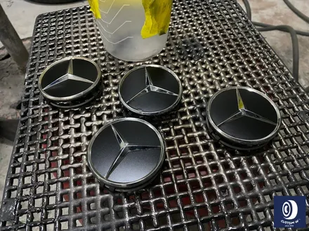 벤츠 W213 E43 AMG 휠 상처 수리 후 사틴 블랙 (무광 검정 / 매트 블랙) 휠 복원 도색 + 카본 세라믹 골드 캘리퍼 도색 / 용인 처인구