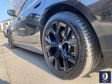BMW I4 M40 860M 블랙 유광 휠도색 (플라스틱 커버 포함) / 용인 처인구