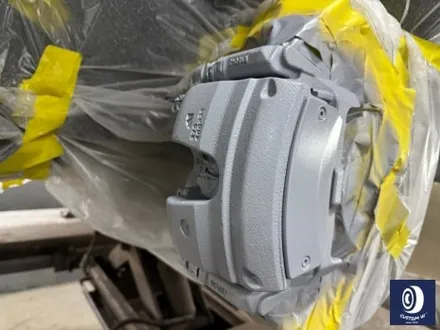벤츠 GLE450 타 업체 잘못된 수리 도색 이력 / 기존 페인트 제거 (약품 박리) 후, 마차휠 블랙 유광 휠도색 + 레드 캘리퍼 도색 / 용인 처인구